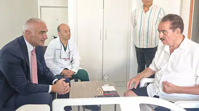 Kültür ve Turizm Bakanı Ersoy'dan, Tatlıses'e geçmiş olsun ziyareti