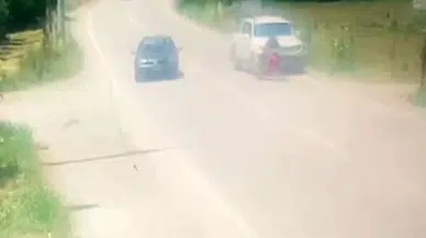 Bursa'da kamyonet ile motosiklet çarpıştı: 1 kişi ağır yaralandı