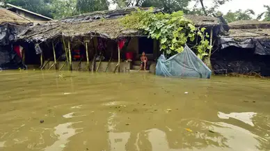 Bangladeş'te sel felaketi: Can kaybı 51'e yükseldi