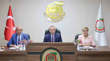 Amasya Belediye Başkanı Turgay Sevindi 17 Belediye Meclis Üyesiyle birlikte CHP'den istifa etti
