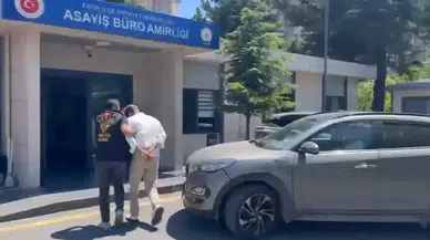 Fatih'te turiste sarkıntılık yapan şüpheli gözaltına alındı