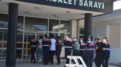 Antalya'da sosyal medya dolandırıcılığı operasyonu: 4 Şüpheli gözaltı