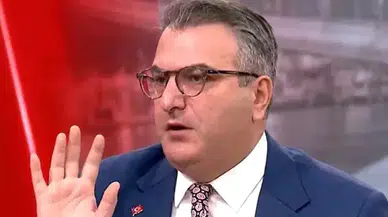 Gazeteci Cem Küçük gözaltına alındı