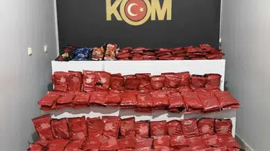 Niğde'de kaçakçılık operasyonu: 272 paket kaçak ürün ele geçirildi