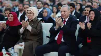 Emine Erdoğan'dan 15 Temmuz mesajı: "Tarihi bir dönüm noktası"