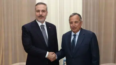Bakan Fidan Mısır'da! Kritik temaslar peş peşe geldi