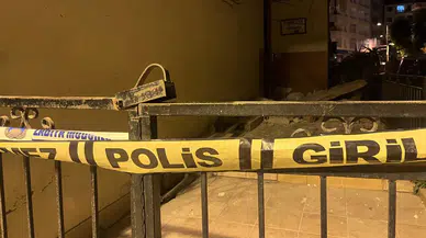 Güngören'de 5 katlı binanın balkonu çöktü: Bina mühürlendi
