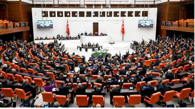Özgür Özel’in dokunulmazlık dosyası TBMM’de