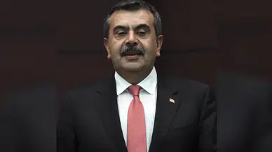 Bakan Tekin: “Herkesi matematik öğrenmeye zorlamamamız gerekiyor”