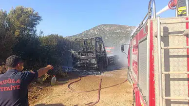 Datça’da kamyonet yandı: 2 şüpheli tutuklandı