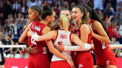 İlk set Türkiye’nin: Filenin Sultanları Almanya’yı 3-1 yendi