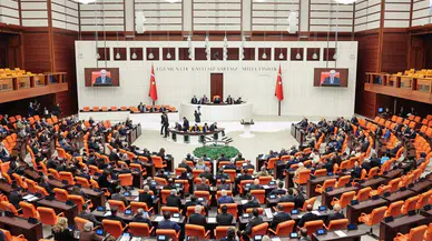 TBMM'de kanun teklifi görüşmelerinde Turhan Çömez hakkındaki soruşturma tartışıldı