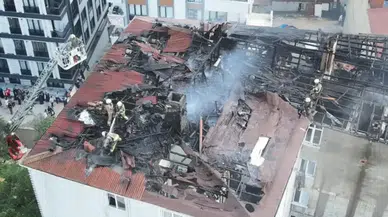 Avcılar'da tadilat sırasında yangın: Alevler bitişik binaya sıçradı
