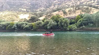 Dicle Nehri’nde akıntıya kapılmıştı: Genç kız aranıyor