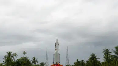 Çin, Chang'e-7 Ay keşif aracını fırlatmaya hazırlanıyor