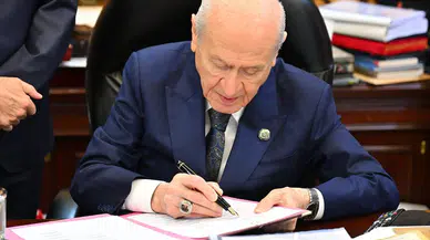 MHP lideri Bahçeli'nin imzaladığı teklife İzzet Ulvi Yönter imza atmadı