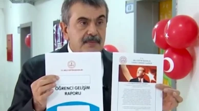 Bakan Yusuf Tekin “Atatürk karnelerden kaldırıldı” iddiasını yalanladı