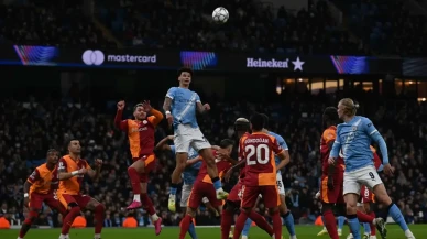 Galatasaray taraftarı Etihad’da gündem oldu, İngiliz basını “City deplasmanda gibiydi” yazdı