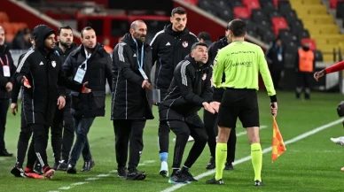 Burak Yılmaz’a PFDK’dan 3 maç men ve 80 bin lira para cezası