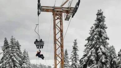 Uludağ’da arızalanan telesiyejde mahsur kalan 51 kişi kurtarıldı