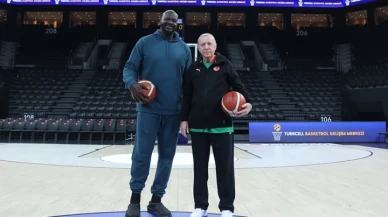 Erdoğan, Shaquille O'Neal ile Basketbol Gelişim Merkezi'nde bir araya geldi
