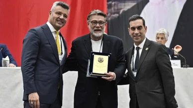 Sadettin Saran'dan şampiyonluk mesajı: Birlikte durup hedefe ulaşacağız