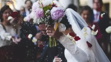 Düğünlerde bir devir kapanıyor! Davetiyelere IBAN yazılmaya başlandı