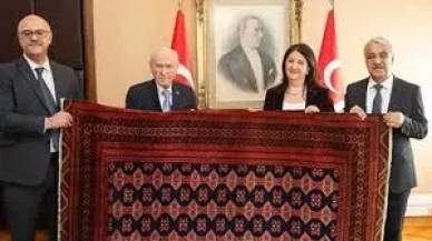 Öcalan'dan Devlet Bahçeli'ye özel dokuma kilim