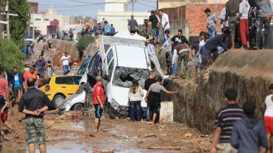 Tunus’ta sel felaketi hayatı durdurdu: 2 kişi hayatını kaybetti