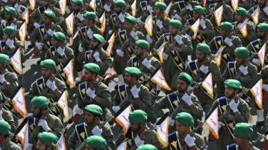 İran’da protestolar sürerken Devrim Muhafızları: “Hazırlık seviyemiz en üst düzeyde”