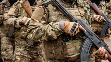 Suriye'de hezimete uğrayan terör örgütü PKK'dan yeni iş birliği