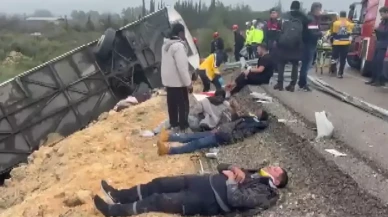 Yolcu otobüsü şarampole yuvarlandı! Çok sayıda ölü ve yaralı var