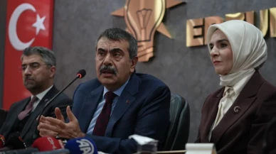 Bakan Yusuf Tekin, Özgür Özel’i eleştirdi, “Matematik bilmediği çok açık” dedi