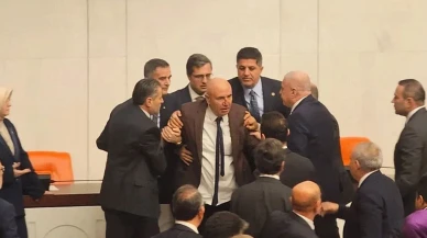 Meclis'te yumruklu kavga: CHP'li Mahmut Tanal'ın burnu kanadı