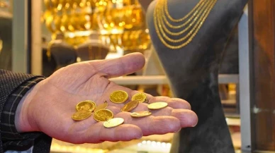 Fed belirsizliği emtiayı sarstı: Gümüş düştü, altın direndi