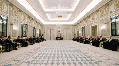 Suudi Arabistan ile Türkiye arasında 2 milyar dolarlık güneş enerjisi anlaşması imzalandı