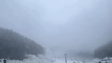 Ilgaz Dağı'nda kar yağışı başladı: Kar kalınlığı 15 santimetreye ulaştı