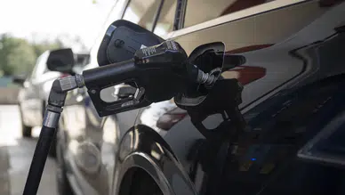 Motorinde zam sonrası büyük indirim beklentisi fiyatları yeniden gündeme taşıdı