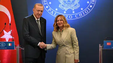 Erdoğan, NATO Zirvesi öncesi İtalya Başbakanı Meloni ile görüştü