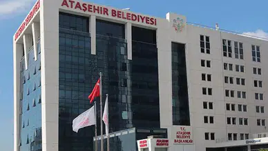 Ataşehir'de CHP'li 6 belediye meclis üyesi AK Parti'ye katıldı