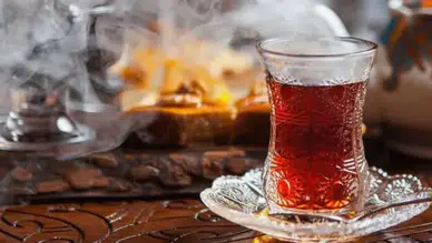 Yemekten hemen sonra çay tüketimi demir emilimini etkileyebilir