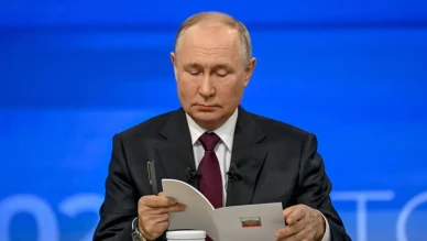 Putin'in adı tam 1055 kez geçiyordu! Rusya'dan gündem yaratacak Epstein açıklaması