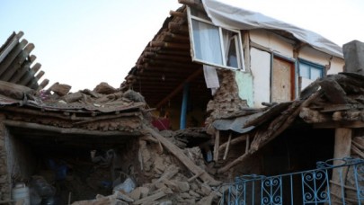 Elazığ Deprem'inde Çevrimtaş Köyü Tamamen Yıkıldı!