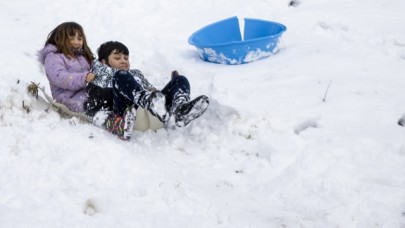Antalya Saklıkent'te kayak keyfi yaşanıyor