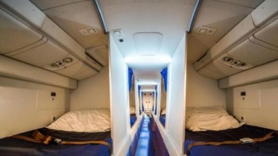 Yolcuların aklına bile gelmez! İşte uçaklarda kimsenin bilmediği bölme