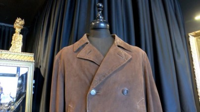Osmanlı eserleri ve Atatürk'ün ceketi müzayedede