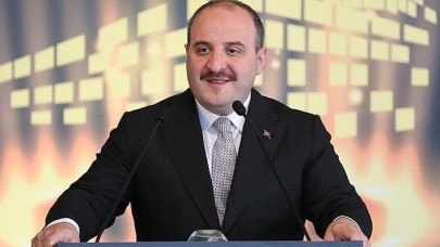 Bakan Varank: Türk gemisiyle sefer için çalışılmalı