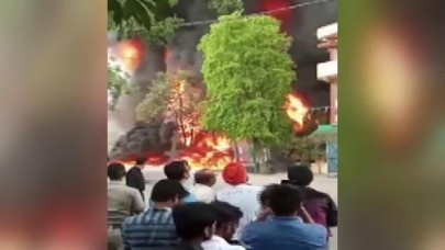 Hindistan’da kimya fabrikasında yangın