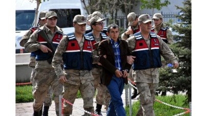 2 kişiyi öldüren eski muhtar adliyeye sevk edildi