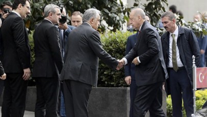 AK Parti İstanbul İl Başkanlığı'nda 2.5 saatlik toplantı